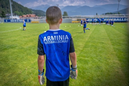 Cover Fördertraining für Torhüter*innen an der SchücoArena (Jahrgang 2014-2017) 