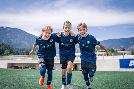 Cover Neujahrscamp im Sportpark Enger